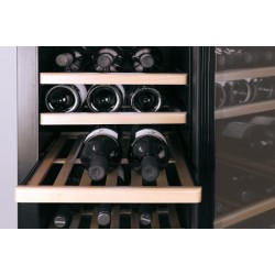 Ψυγείο Κρασιών CASO WineComfort 126